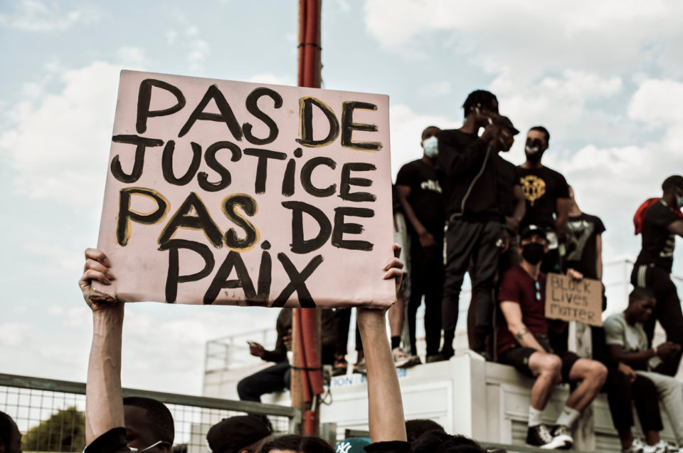 Rassemblement contre les violences policières à Paris, le 2 juin 2020